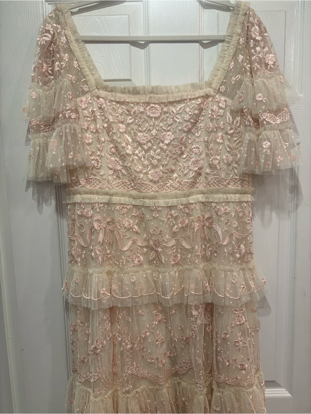 Needle & Thread Arwen Blush Floral Embroidered Tulle Midi Dress NWT